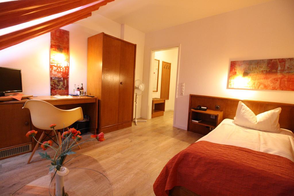 Arador-City Hotel Bad Oeynhausen Exterior foto