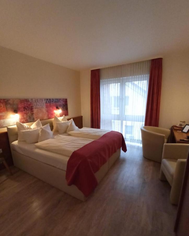Arador-City Hotel Bad Oeynhausen Exterior foto